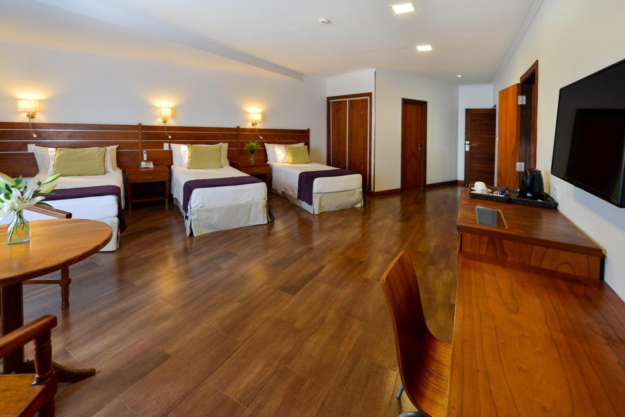 Hotel Saint George Puerto Iguazú Eksteriør bilde